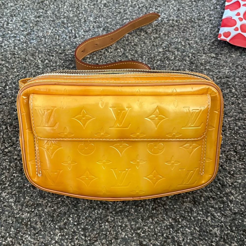 Louis Vuitton Vernis Belt Bag | Yellow